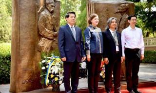 如何到乌克兰旅游 乌克兰驻华大使馆