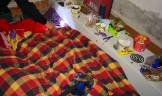 离家的孩子流浪在外边 离家的孩子流浪在外边